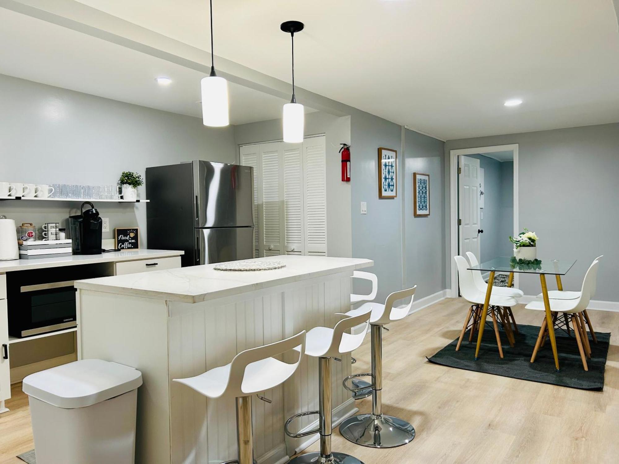 Comfy Lower Lvl Apt With Jetted Tub Near Uptown And Unc Charlotte Buitenkant foto