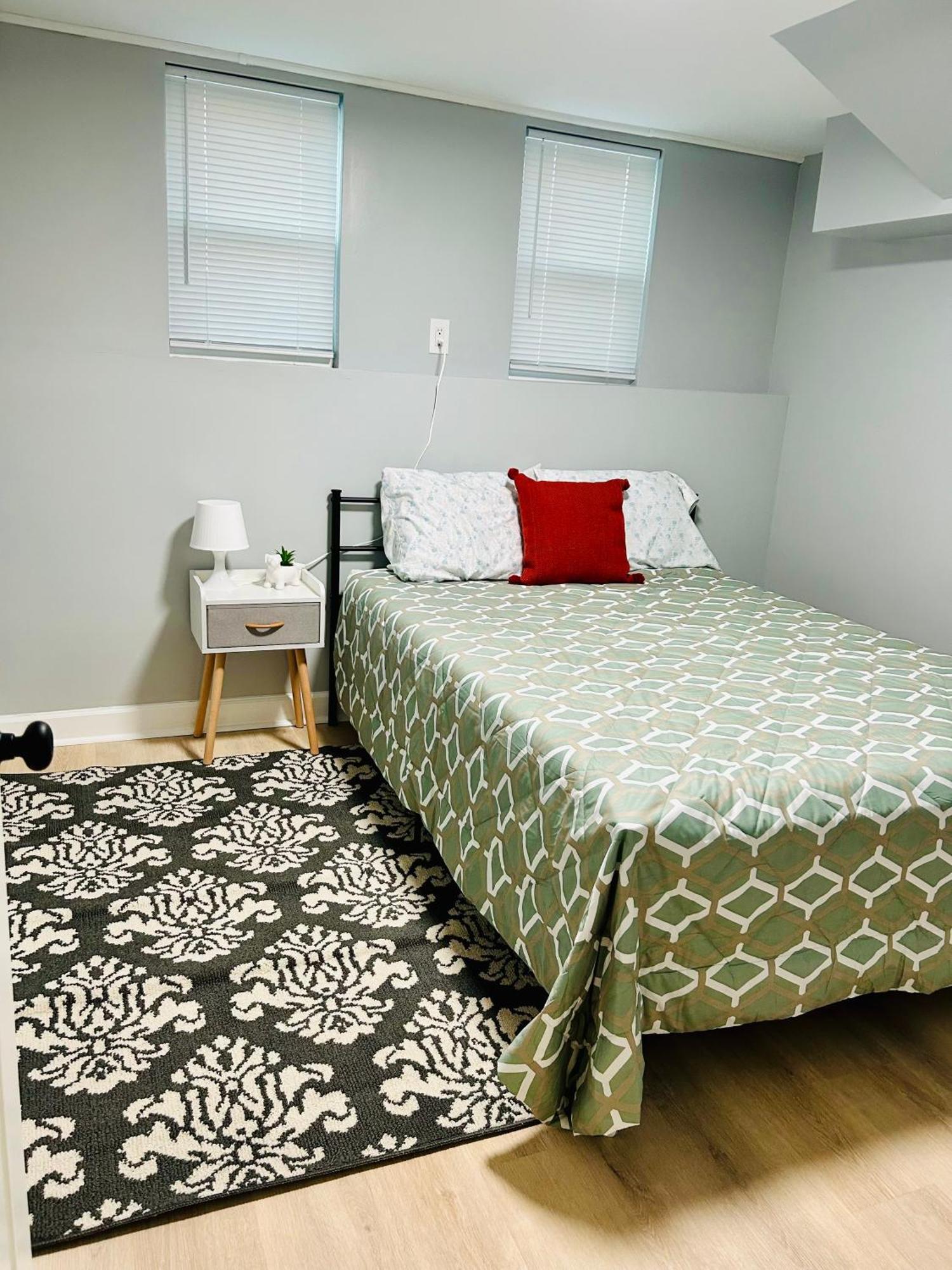 Comfy Lower Lvl Apt With Jetted Tub Near Uptown And Unc Charlotte Buitenkant foto