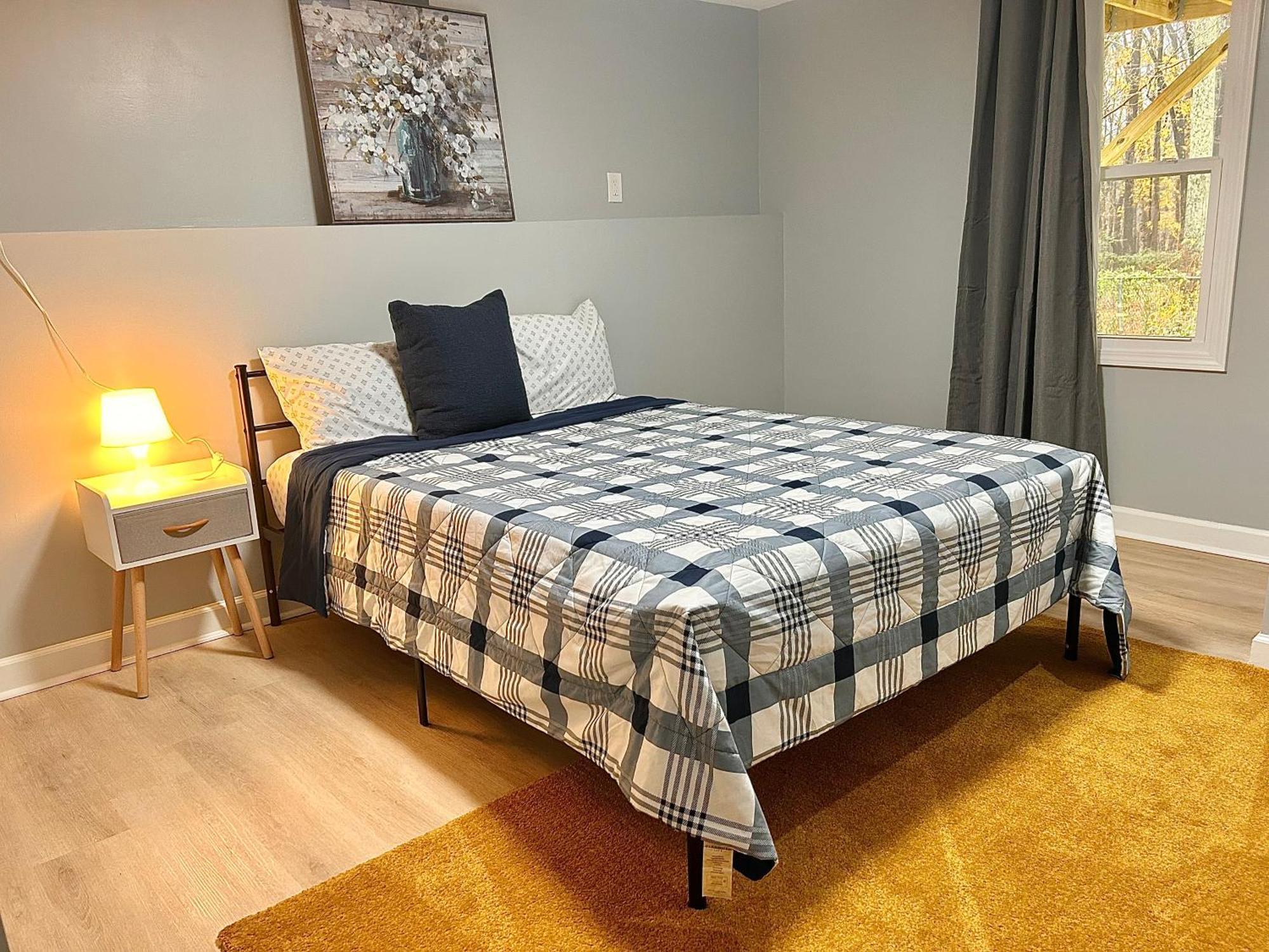 Comfy Lower Lvl Apt With Jetted Tub Near Uptown And Unc Charlotte Buitenkant foto